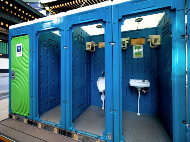 Porta potty delivery and setup in Eastland, TX